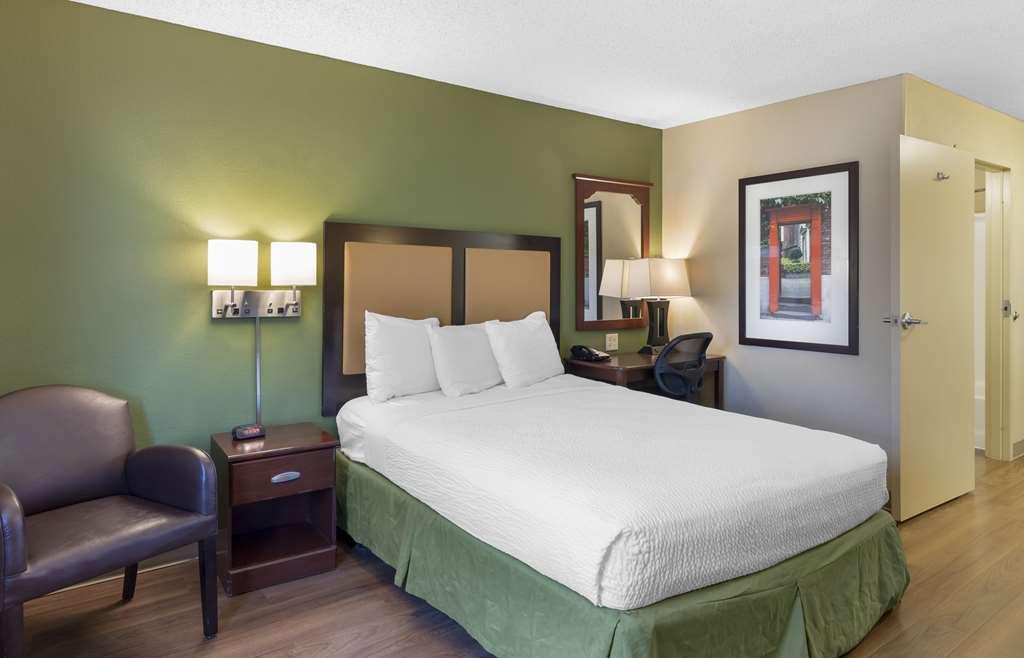 Extended Suites - Yorba Linda Anaheim Room photo
