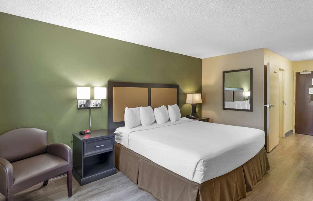 Extended Suites - Yorba Linda Anaheim Room photo